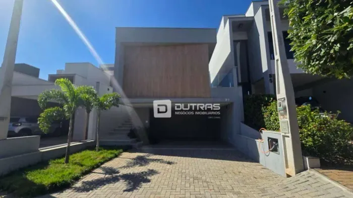 Casa à venda em condomínio fechado com piscina, Piracicaba Reserva das Paineiras