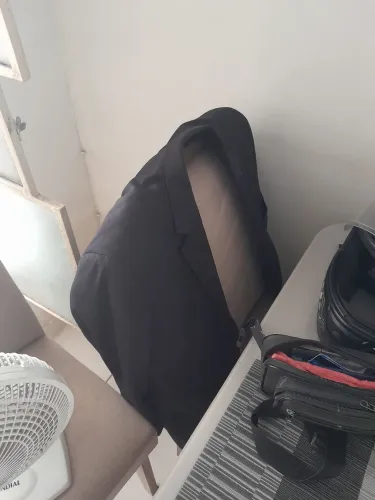 Terno só a parte de cima ,TAM g ,100 $