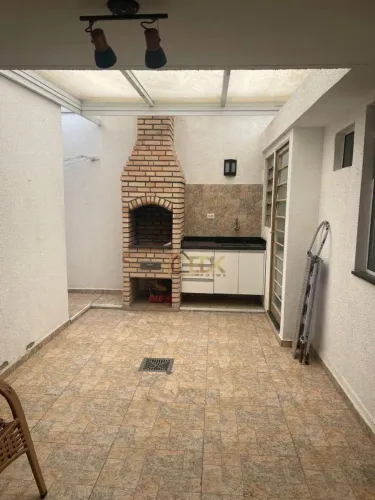 Casa com 3 dormitórios à venda, 270 m² por R$ 1.270.000 - Centro - Mogi das Cruzes/SP