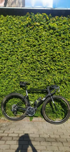 Bicicleta Cannondale supersix carbono Sram red roval