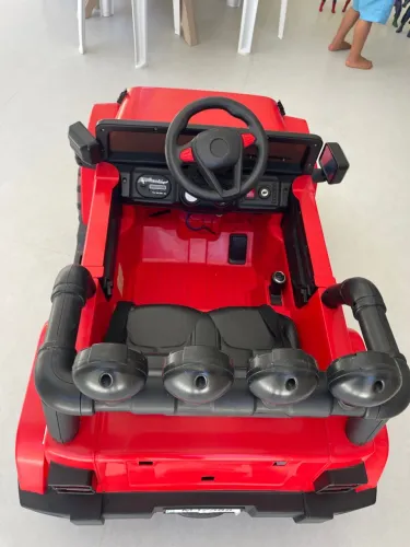 Carro elétrico super novo- bateria nova