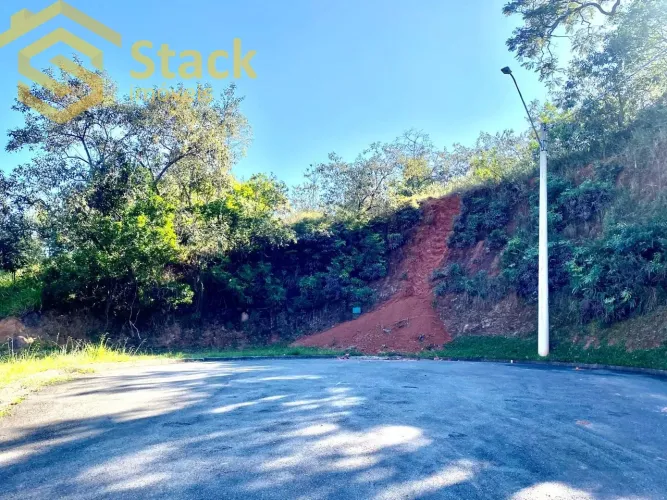 TERRENO A VENDA EM JUNDIAÍ NO CONDOMÍNIO ALTO PADRÃO PARQUE DOS MANACÁS NA REGIÃO DO BAIRR