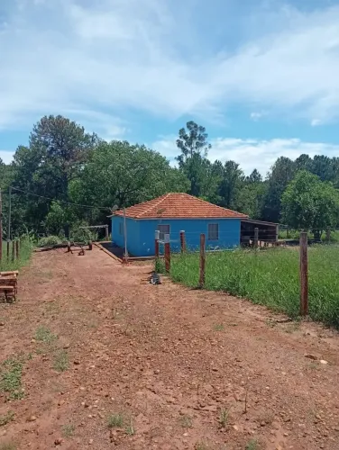 Área rural 42.800m² com casa à venda em Pratânia - SP