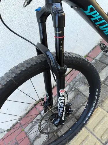 Suspensão 29 Rock Shox Sektor Rl 140mm