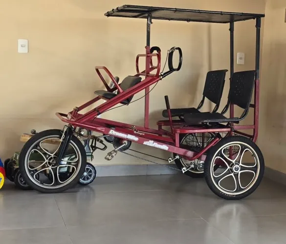 Triciclo pedal