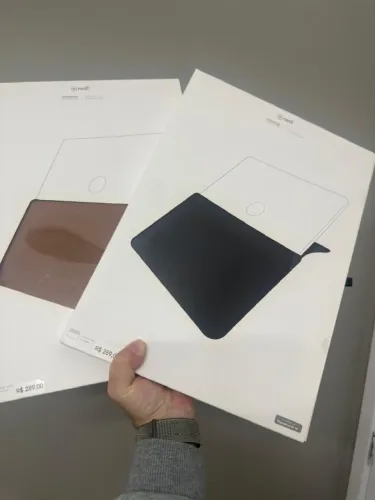 Capas Para Macbooks Modelo 13 a 14 polegadas. Cores preta e Marrom - Marca Iwill - Lacrada
