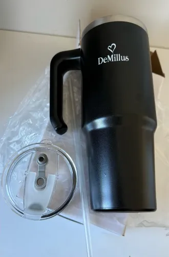 Copo Térmico Petrin 900ml com tampa e canudo