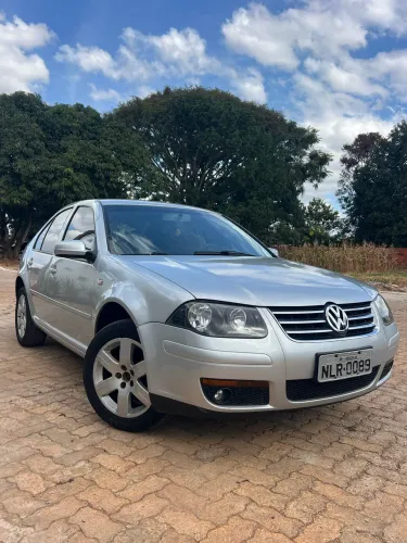 Volkswagen Bora 2.0/ 2.0 Flex 8V Aut. 2009