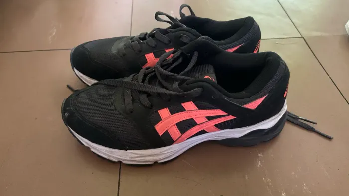 Tênis Asics