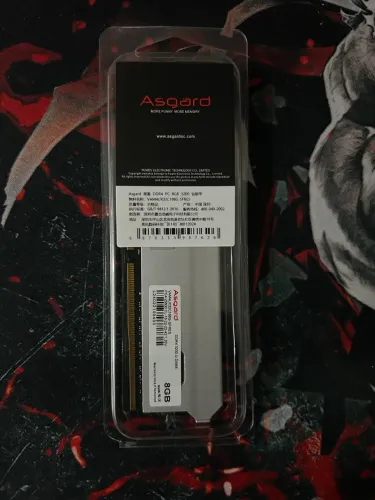 Memória RAM Asgard 8GB DDR4 3200MHz - Nova (Dissipador Prata)