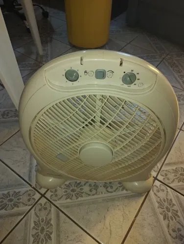 Circulador / Ventilador Eletrolux - Modelo: TU41 - Não está funcionando