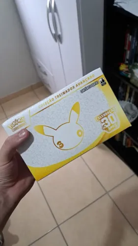 ETB Pokemon 30 anos