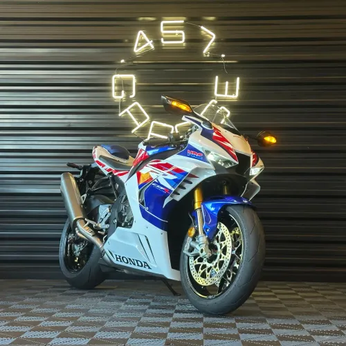 CBR 1000 RR-R FIREBLADE SP 30TH EDITION BRANCA 2023/2024