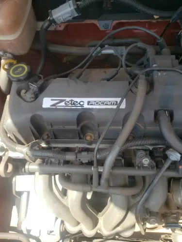 Ford Fiesta GL 1.0 5P 2000