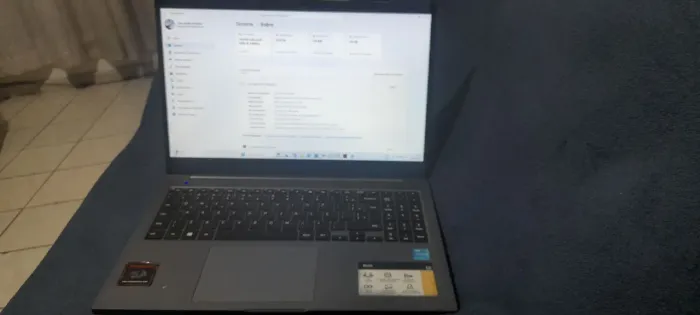 Notbook book Samsung - NP550XDA- Intel Celeron 6305 1.80GHz