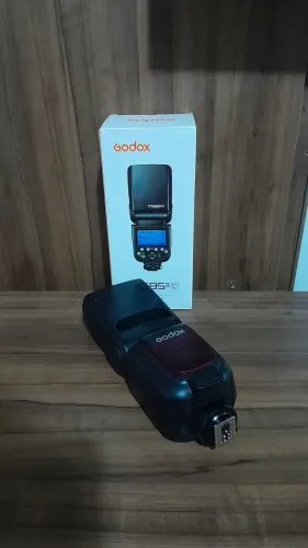 Flash Godox TT685IIC para Canon