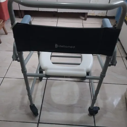 Cadeira de banhos