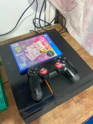 PS4 fat -500gb