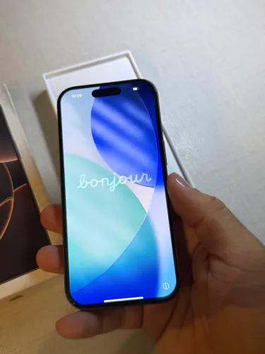 iPhone 16 Pro 256GB Gold - Impecável | Completo | Único Dono
