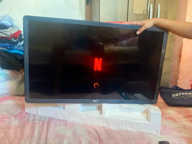 TV NOVA LG THINQ 32