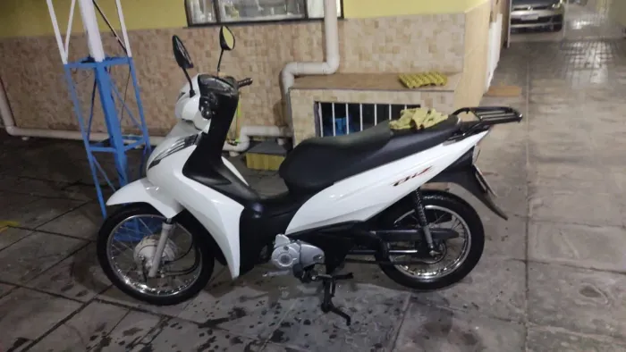 Honda Biz 110i/ano 2018 - Partida Elétrica - Freios Combi Brake,Excelente Estado / 2º Dono