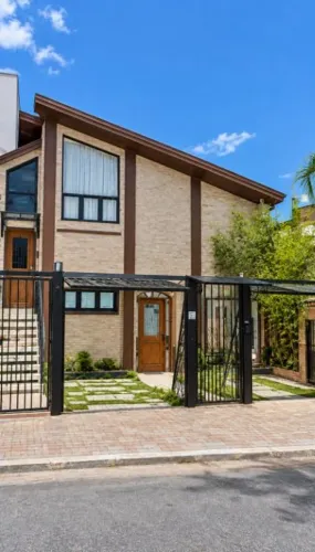 Sobrado à venda, 215 m² por R$ 3.600.000,00 - Vila Ema - São José dos Campos/SP