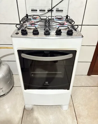Fogão 4 bocas faço entrega