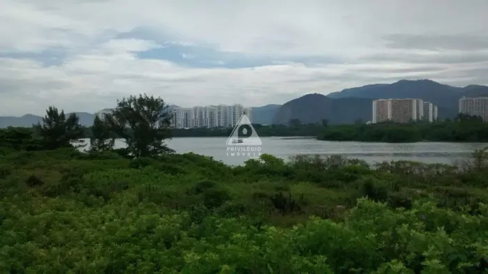 Cobertura à venda, 3 quartos, 1 suíte, 2 vagas, BARRA DA TIJUCA - RIO DE JANEIRO/RJ