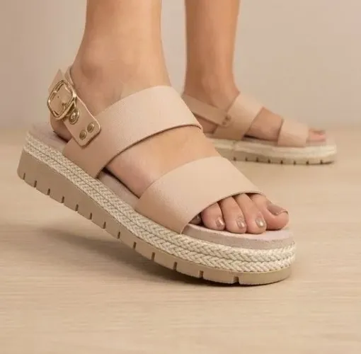 Sandália Flatform Casual - marca Rezzerve