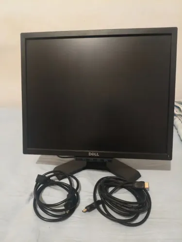 Monitor Dell P1917S + Hub USB 3.0