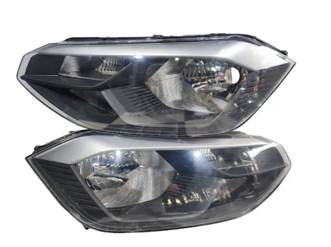 Par de Farol Polo Track 2023 2024 2025 