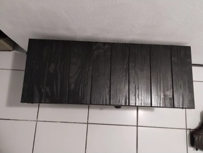 Sapateira de madeira maciça Cor preto