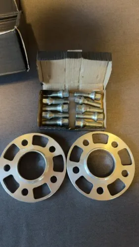 Kit 2 Espaçador / Alargador +parafusos Rodas 5x112 12mm Bmw