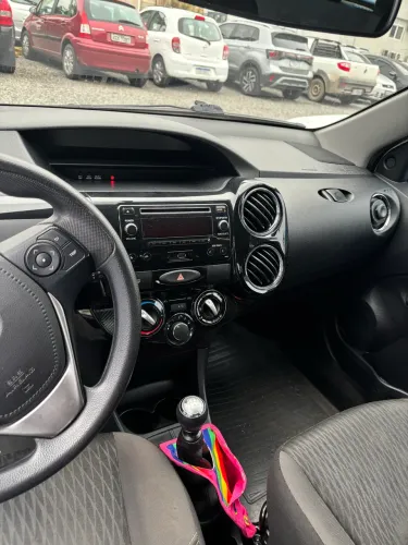 Toyota Etios XS 1.5 Flex 16V 5P Mec. 2017
