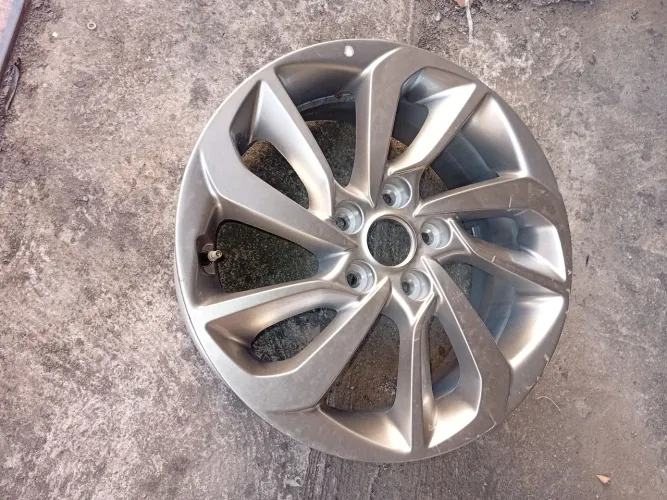 Roda aro 17,furaçao 5x114,creta i30