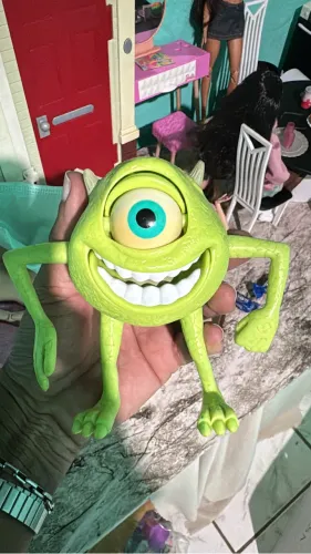 Mike monstros SA