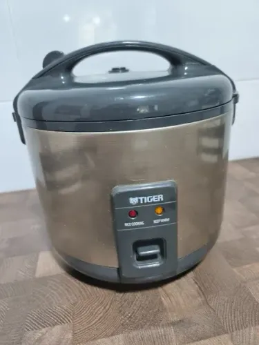 Panela Eletrica Arroz Japonesa Tiger 5 copos Importada Made in Japão Japan
