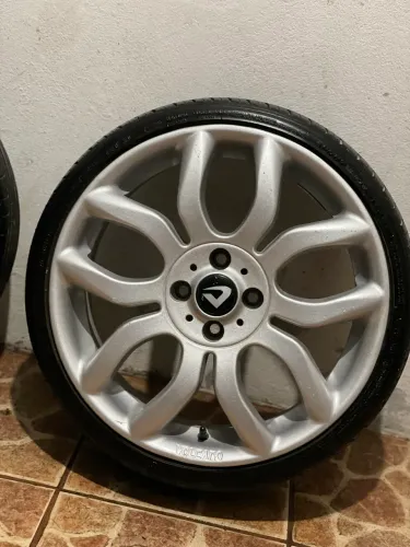 RODAS LONDON 17 NOVÍSSIMAS