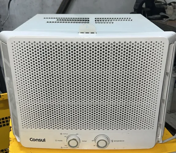 Ar condicionado janela CÔNSUL 10.000 BTU