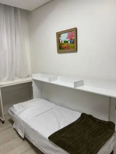 Quarto de Solteiro ao lado do Hotel Ouro Minas & Minas Shopping - Apenas mulheres!!!
