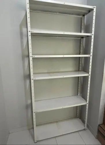 Estante de Aço Reforçada contendo 6 Prateleiras