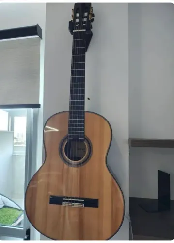 Violão Camerata LCS 100 Nylon . Menos de 1 ano de uso , uso somente para hobbie.