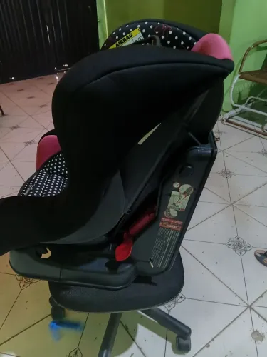Cadeirinha e bebê conforto de 0 a 3 anos