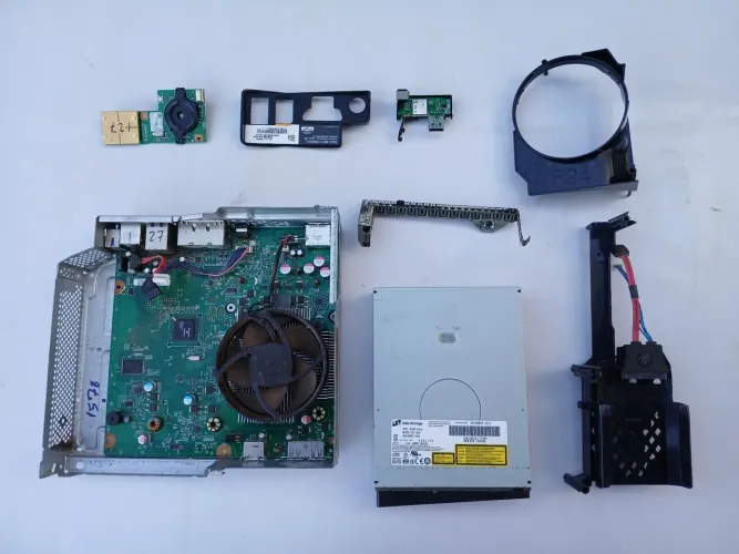 Lote de Peças Xbox 360 Slim - Envio OLX Pay