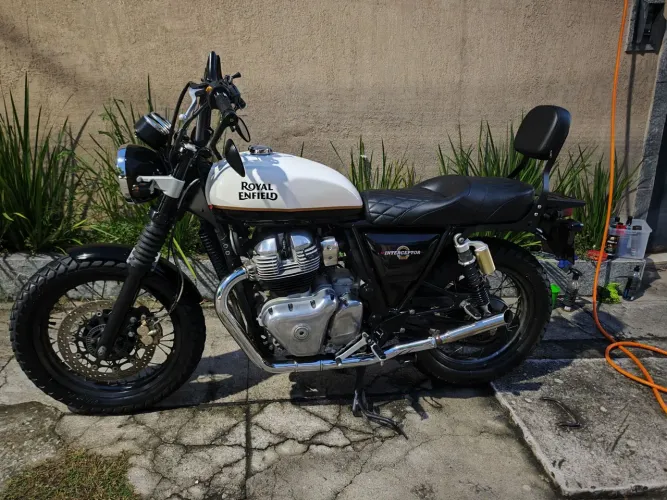 Interceptor 650, 