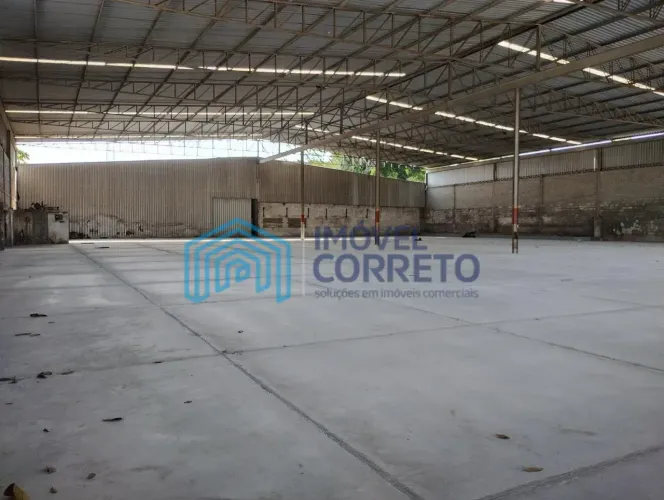 Galpão - Duque de Caxias (Gramacho) - 2.500 m2 - Cód. 1768