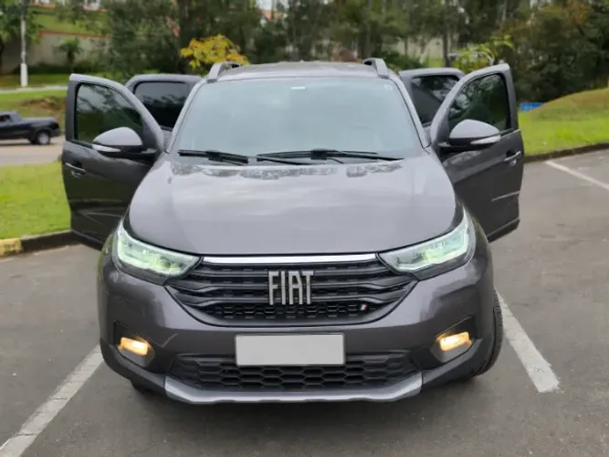Fiat Strada Volcano 1.3 Flex 8V CD Aut. 2023