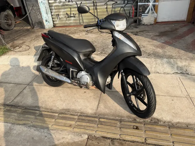 Honda Biz 125 es
