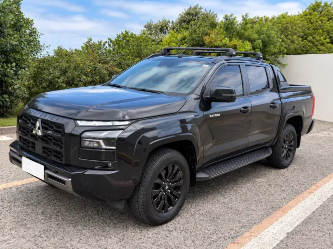 Mitsubishi TRITON Katana 2.4 CD 4X4 TB Diesel Aut. 2026