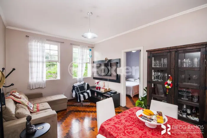 Apartamento à venda Rua Veranópolis, Passo da Areia - Porto Alegre